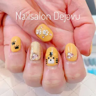 ネイル Nail salon Dejavu 🌿のネイルデザイン