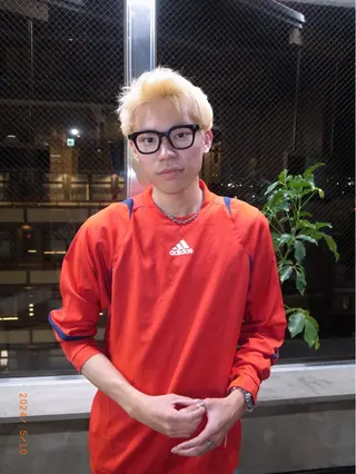 ショート カラー メンズ 湯浅 美玖のヘアスタイル