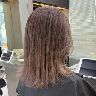 ミディアム 🫧バレイヤージュ/ ハイライト/ミズキのヘアスタイル