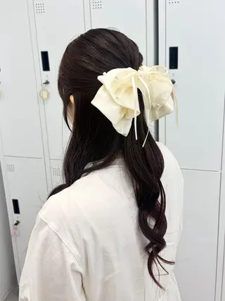 ロング ヘアアレンジ エクステ🫧艶カラー ┊︎momoha横浜のヘアスタイル