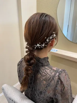 セミロング ヘアアレンジ ユ ミのヘアスタイル