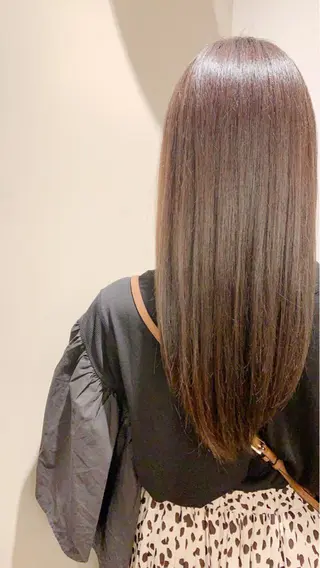 ロング 草野ゆずき⌇縮毛矯正 ⌇Wカラー⌇レイヤーのヘアスタイル