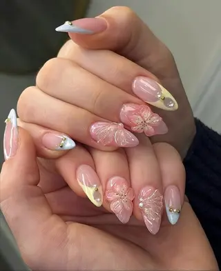 ネイル Blingg NailStudioのネイルデザイン