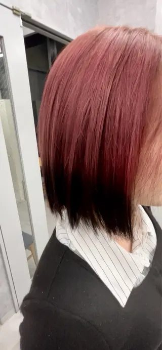 ミディアム NUMBER天王寺 ほたる⭐️のヘアスタイル