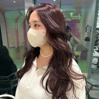 ロング カラー ヘアアレンジ KANAMI 🌏のヘアスタイル