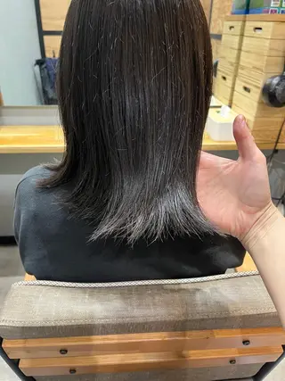セミロング カラー パーマ ヘアアレンジ メンズ キッズ ネイル マツエク・マツパ アイブロウ 久木原 ゆりのヘアスタイル
