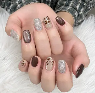 ネイル MIKA RUBY NAIL SLONのネイルデザイン