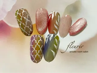 ネイル フルリール 【プライベートサロンのネイルデザイン