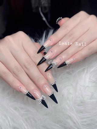 ネイル Lenie Nail Salonのネイルデザイン