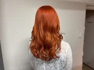 セミロング カラー 🩵似合わせカット SEIRA🩵のヘアスタイル