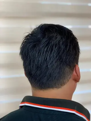 ショート パーマ メンズ パーマスタジオ グレイス はやとのヘアスタイル