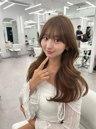 ミディアム カラー 盛れる顔周り✨韓国式 レイヤーkanatoのヘアスタイル