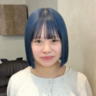 ショート 🤍ハイトーン/デザ インカラーまりん🤍のヘアスタイル
