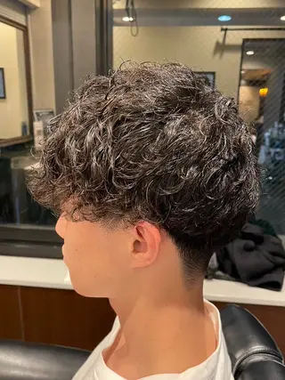 ショート パーマ 長谷川 真那のヘアスタイル