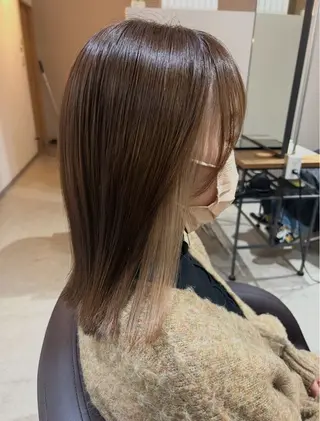 ミディアム 🩷透明感カラー 🩷レイヤー・ボブのヘアスタイル