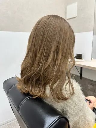 ミディアム カラー ブリーチ有無Wカラー メンズパーマ大成のヘアスタイル