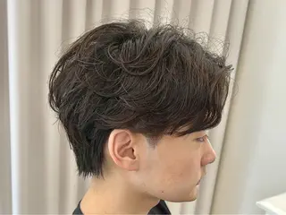 ショート センターパート 韓国ヘア・綾也のヘアスタイル
