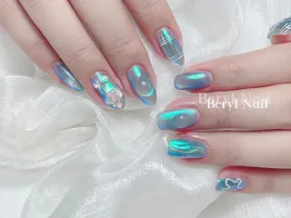 ミディアム Beryl Nail 新大久保のネイルデザイン
