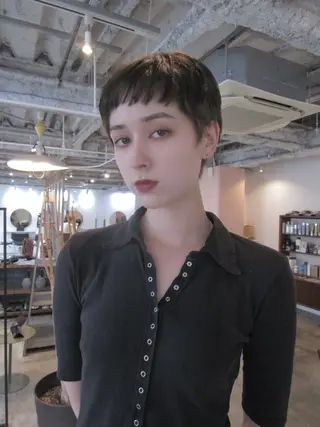 ショート yu maのヘアスタイル