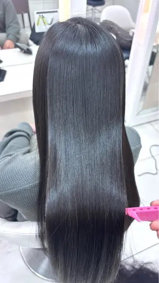 ロング 菅原 愛佳のヘアスタイル