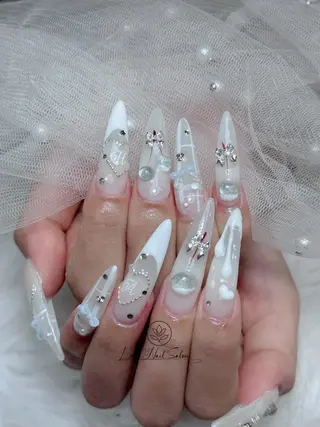 ネイル Lumi Shinokuboのネイルデザイン