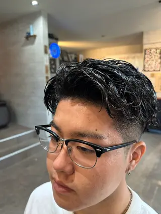 ショート アサノ ソウタのヘアスタイル