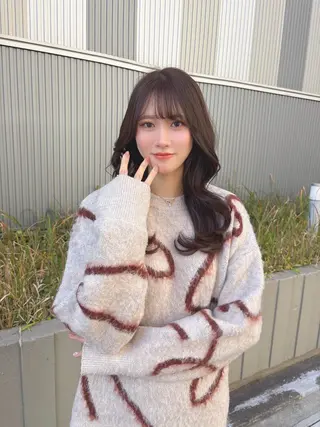 Noe' Akariのヘアスタイル