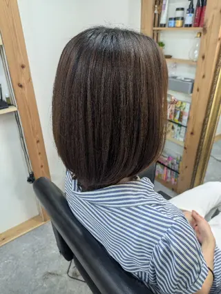 ミディアム 浜松/篠原町 ハリコシ艶カラーのヘアスタイル