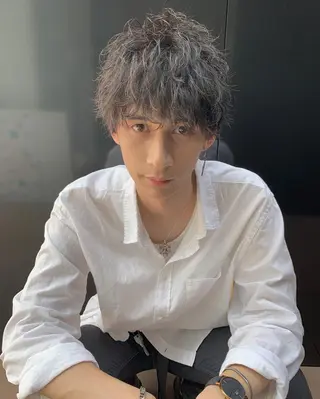 ショート カラー パーマ ヘアアレンジ メンズ 野木 良平のヘアスタイル