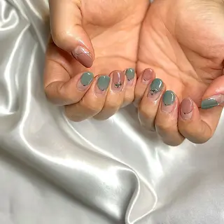ショート カラー パーマ ヘアアレンジ メンズ キッズ ネイル マツエク・マツパ el. by Aoのネイルデザイン