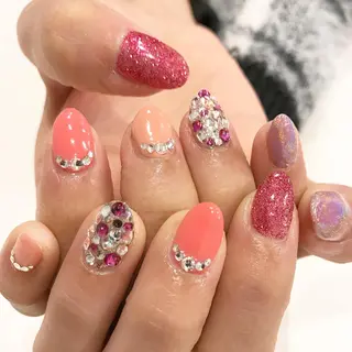 ネイル 板垣 綾乃のネイルデザイン