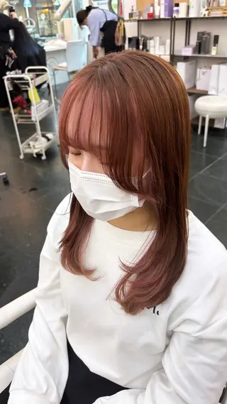 セミロング カラー ハイトーンカラー特化 🐾小林舞衣🌙のヘアスタイル