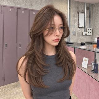 ロング カラー 岡本康平/ダブル カラー/レイヤーのヘアスタイル