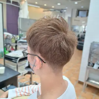 ショート メンズ 🌙𝑳𝑼𝑵𝑨 工藤/メンズ特化のヘアスタイル