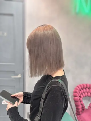 ショート 透明感カラー💫 縮毛矯正💖あいりのヘアスタイル