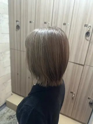 カラー 保井 実奈美のヘアスタイル