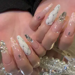 ネイル YVeil ひなのネイルデザイン
