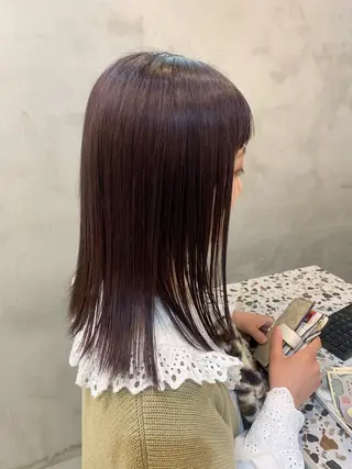 ミディアム カラー wakana/ 柔らかベージュカラーのヘアスタイル