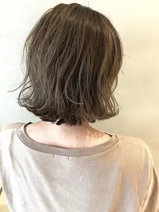 ショート カラー ヘアアレンジ ネイル マツエク・マツパ 夜23時まで予約🉑 reverieあきらのヘアスタイル