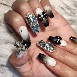 ネイル RUNWAY 　　のネイルデザイン