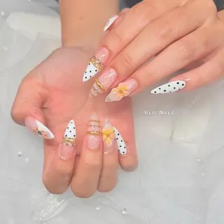 ネイル Hym Nailのネイルデザイン
