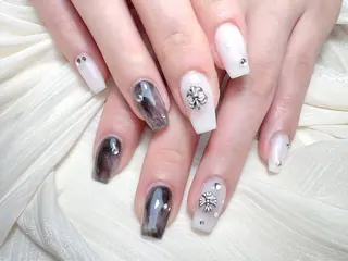 ネイル 🎀M nails✨ ビューティーのネイルデザイン