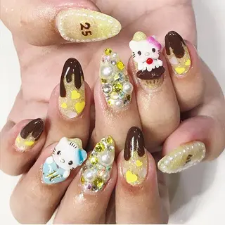 ネイル 渋谷 Jr.ネイリストのネイルデザイン