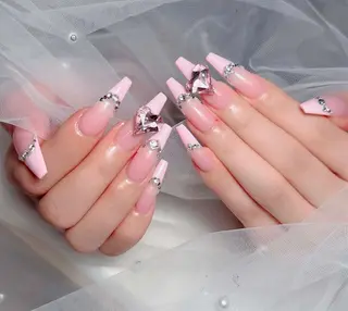 ネイル Lenie Nail Salonのネイルデザイン