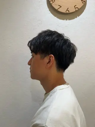 メンズ 栗屋野 明希のヘアスタイル