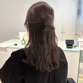 セミロング haruko🎀⌇ レイヤーカットのヘアスタイル