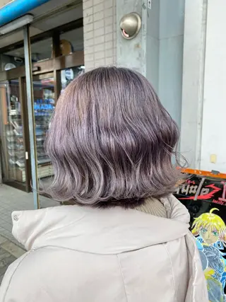 ショート ゆぴ☾/推しカラー /ハイトーンのヘアスタイル