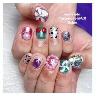 ミディアム ネイル 🐾enen style 🐾のネイルデザイン
