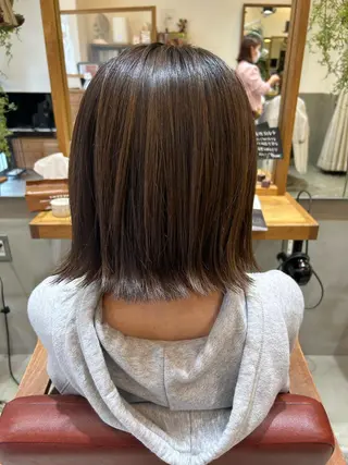 ショート カラー 若狭 彩花のヘアスタイル