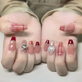 ネイル HIN NAILのネイルデザイン